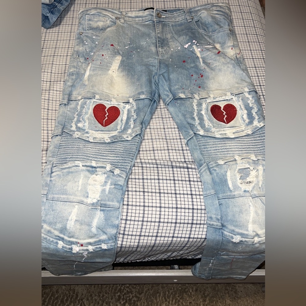 Broken Heart Jeans - Lt Wash Red, NEVER BEEN WORN BEFORE BRAND NEW 40/32